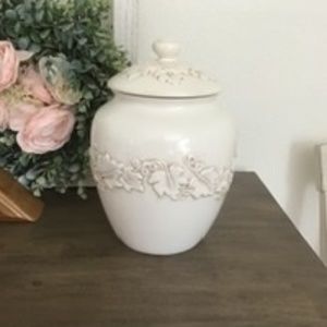 Grape Vine Cookie Jar (2 of 2)